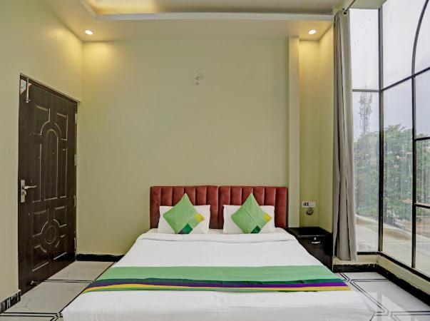 Expo View Residency Hotel Greater Noida Bagian luar foto