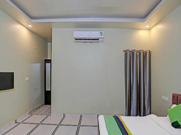 Expo View Residency Hotel Greater Noida Bagian luar foto