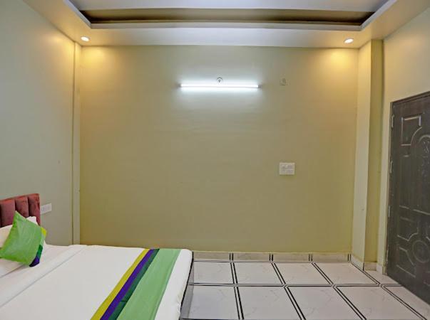 Expo View Residency Hotel Greater Noida Bagian luar foto