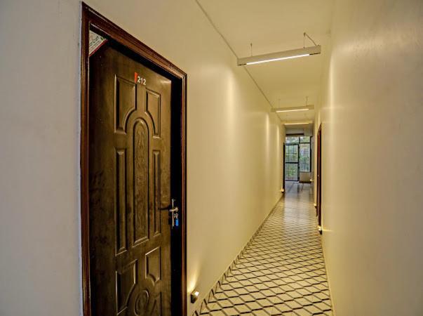 Expo View Residency Hotel Greater Noida Bagian luar foto